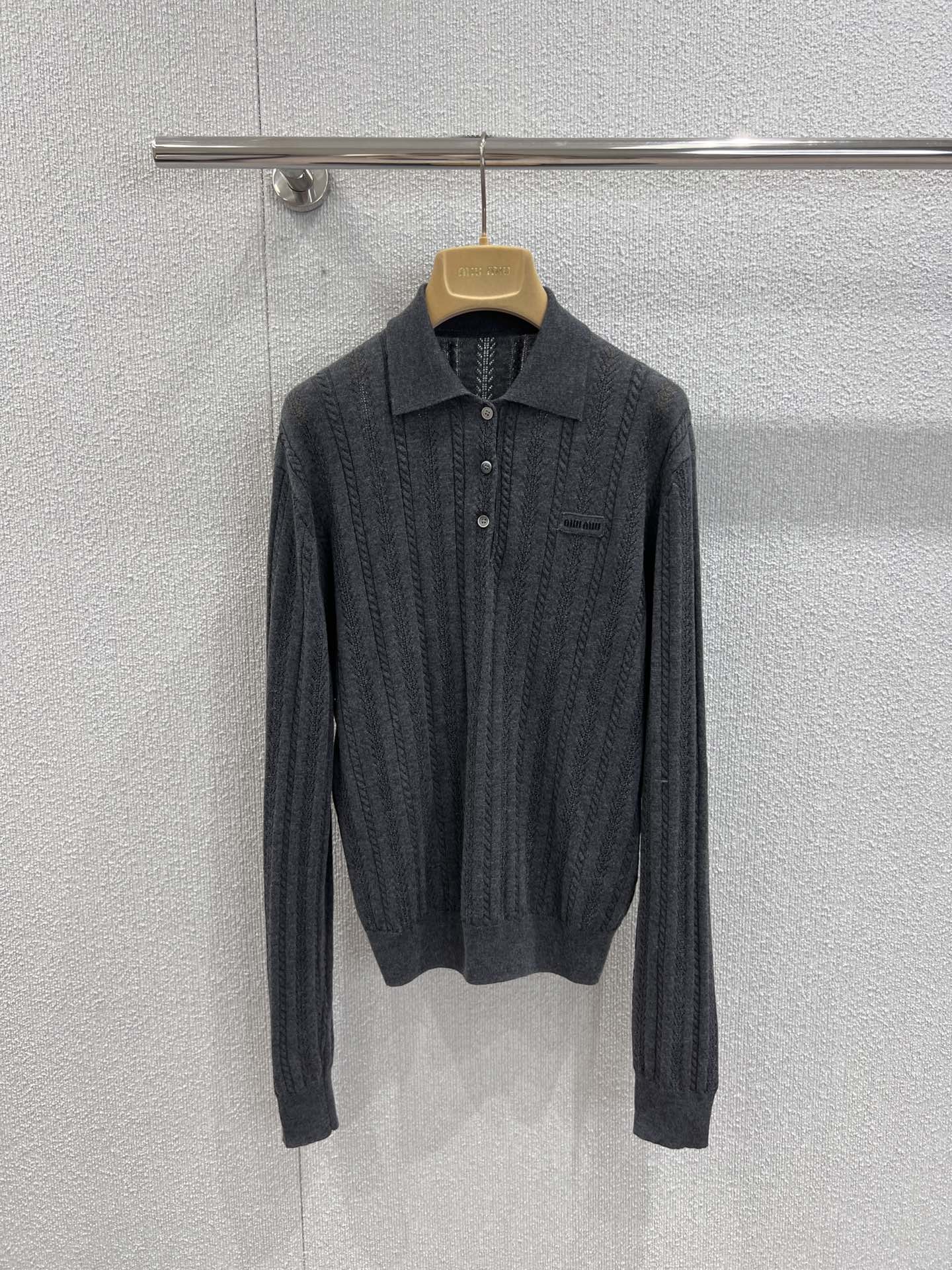 Miu 25fw knit polo