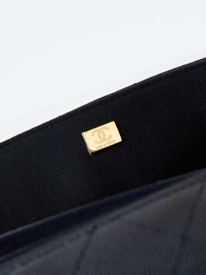 Ch 24c maxi bag