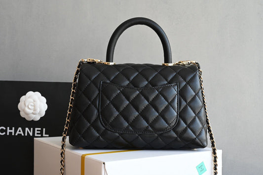 Ch handle bag