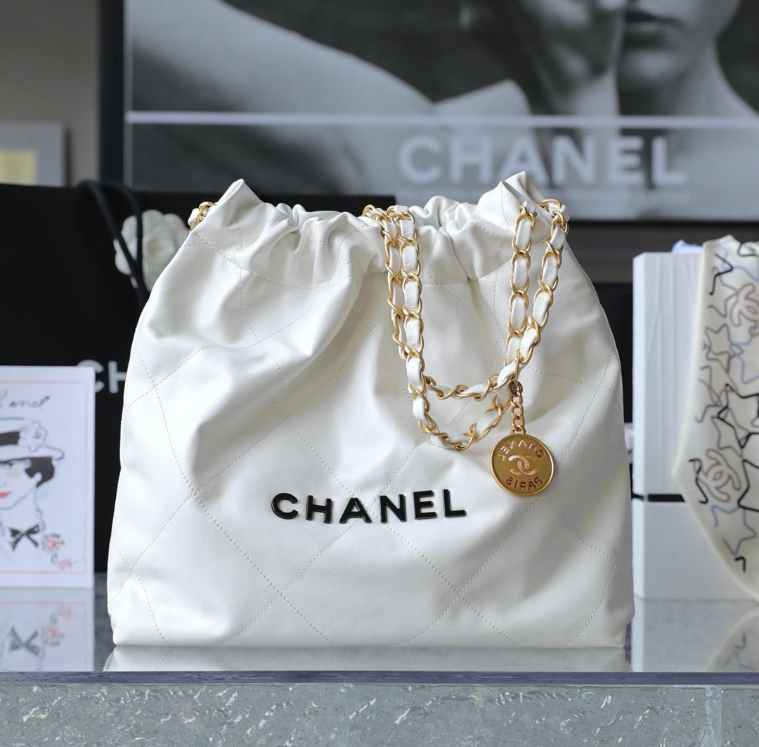 chan 22bag white