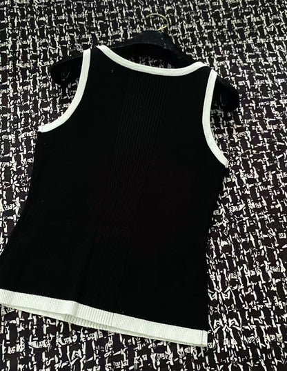 ch 25ss knitted vest