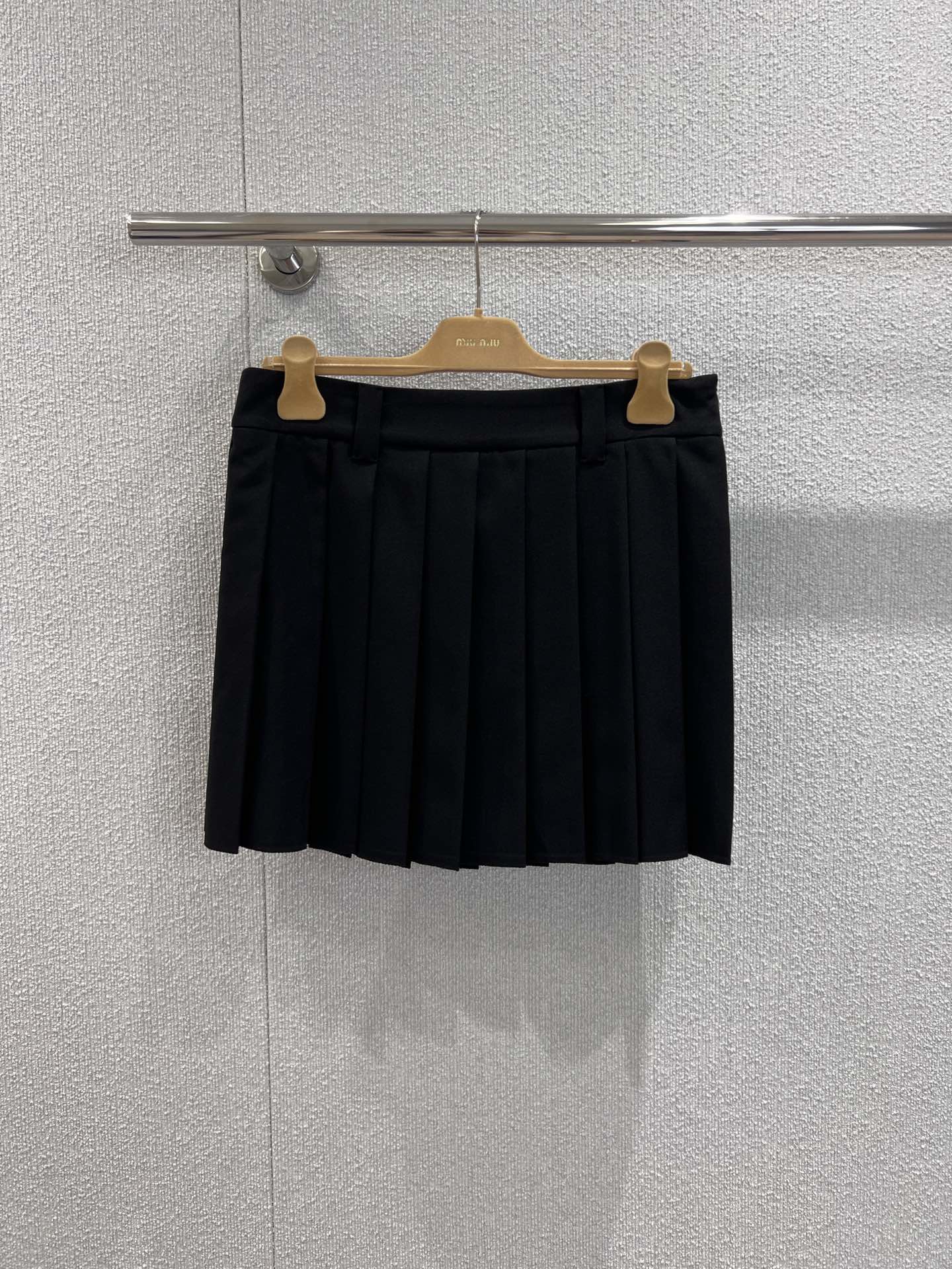 Miu 25fw pleated skirt