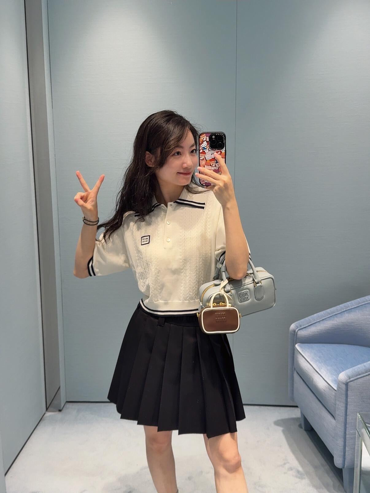 Miu 25fw pleated skirt