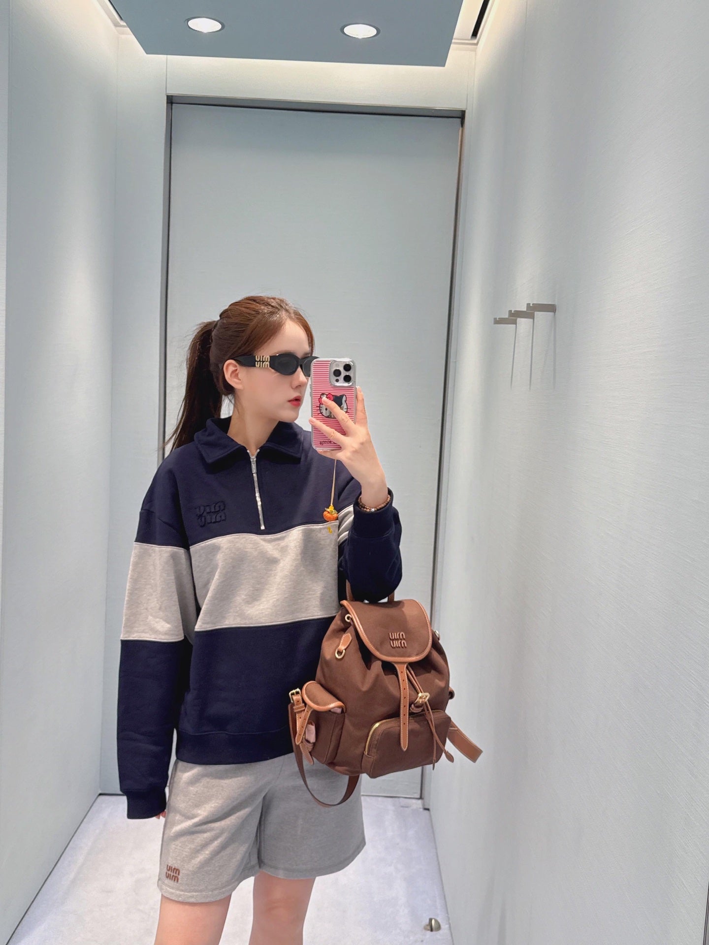 Miu 25fw oversized sweatshirt