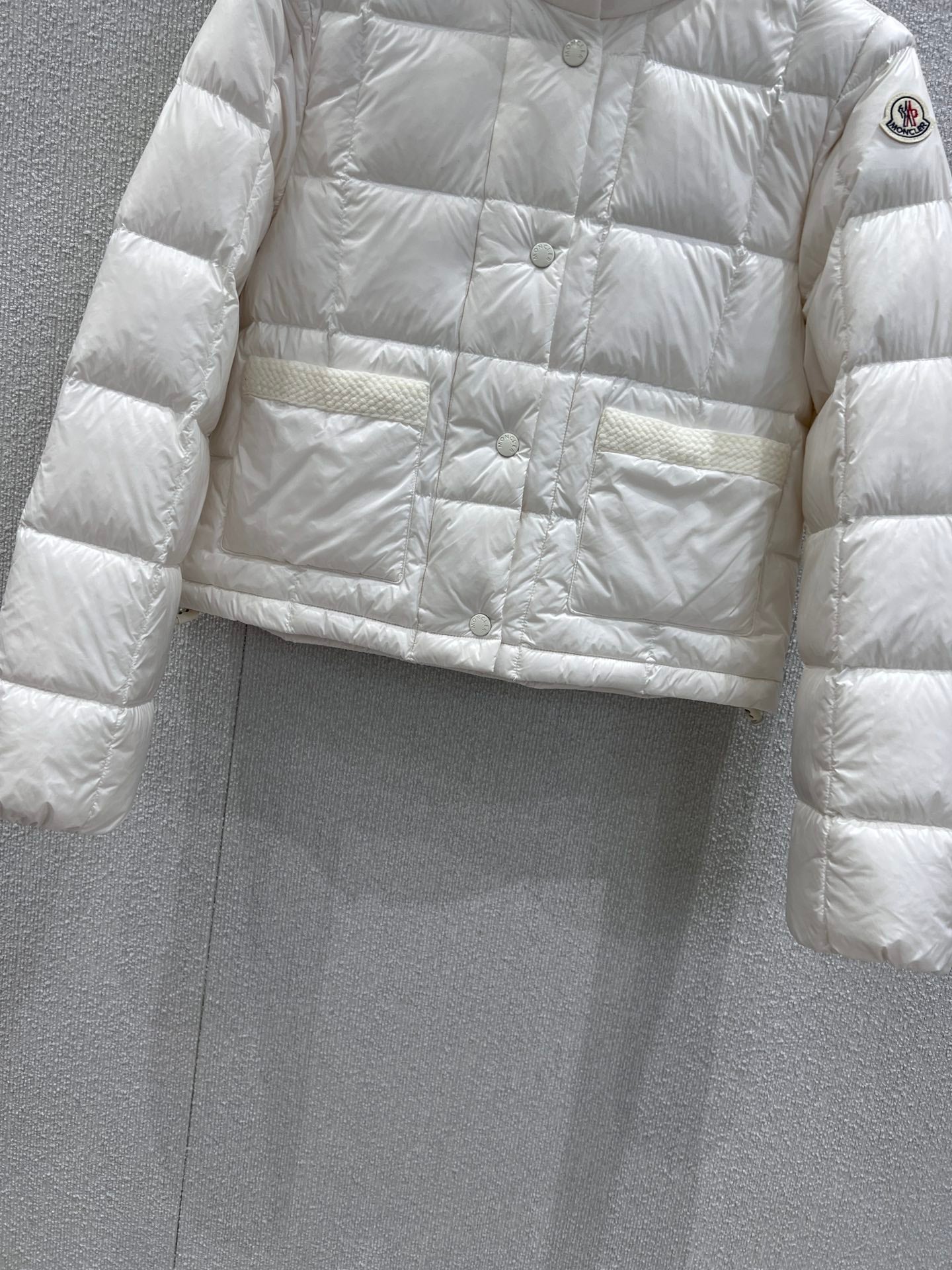 Mon 25fw down jacket