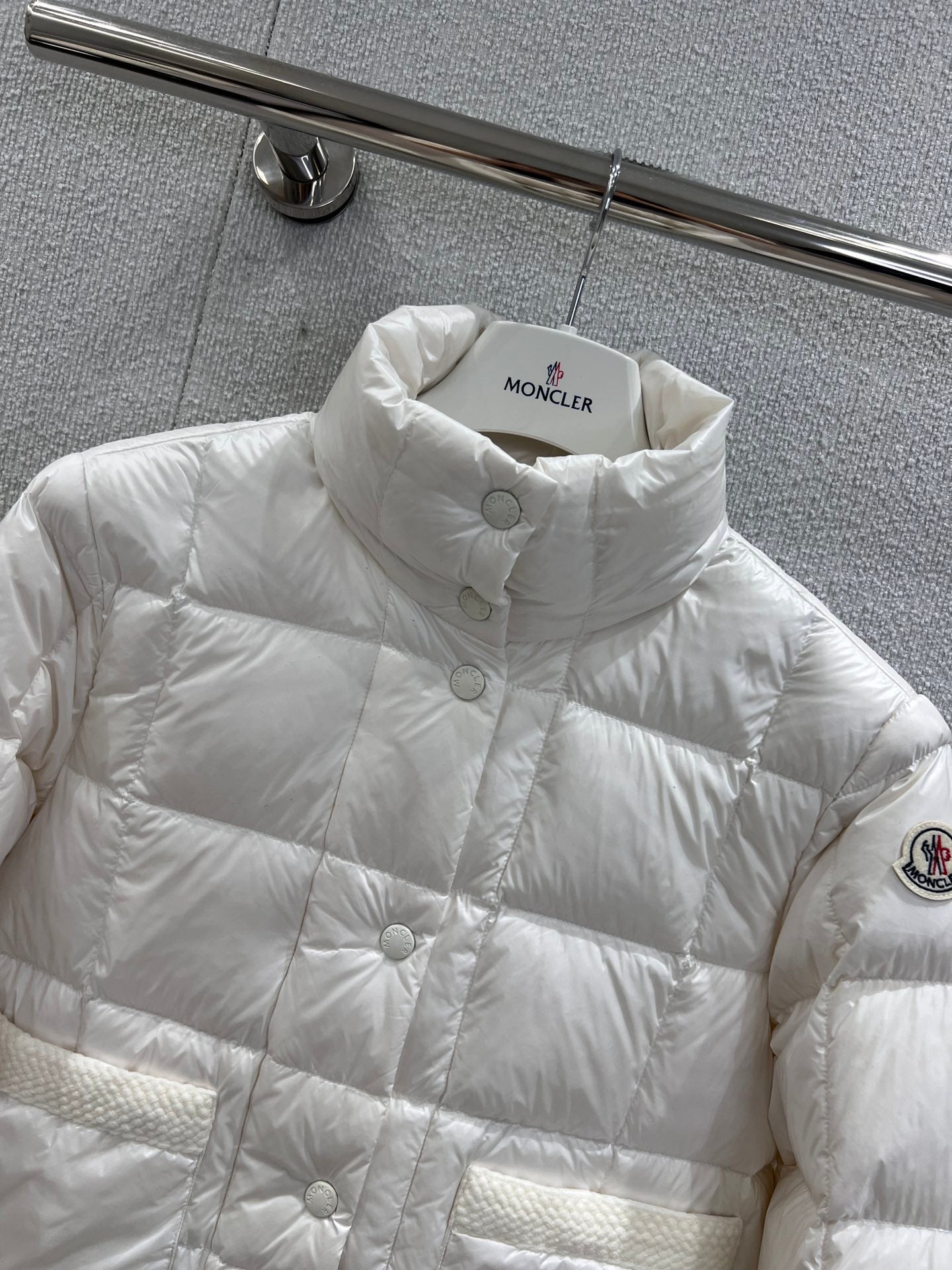 Mon 25fw down jacket