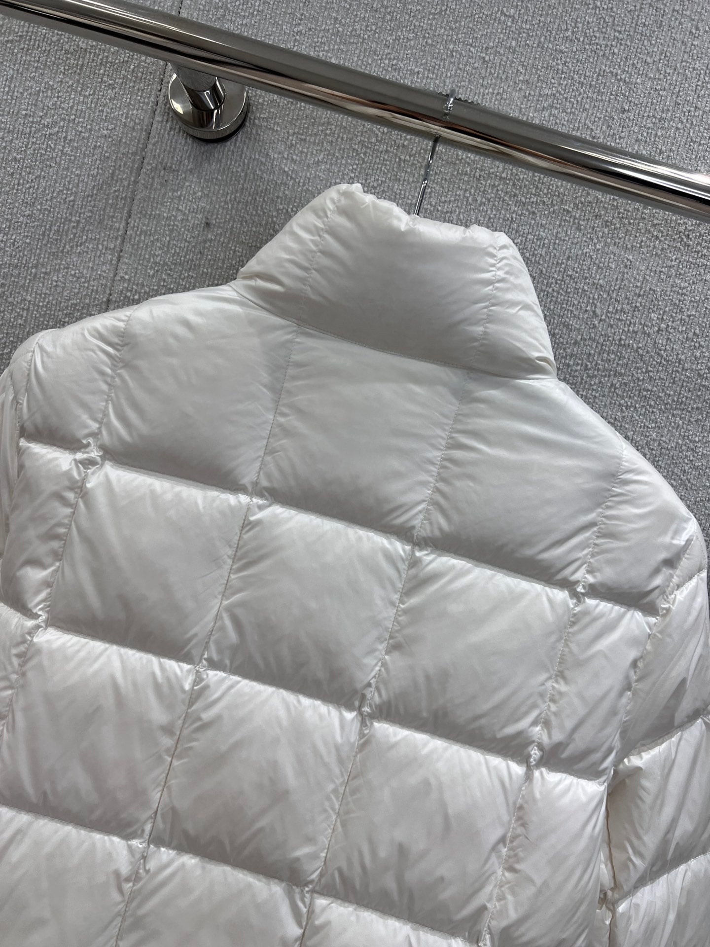 Mon 25fw down jacket