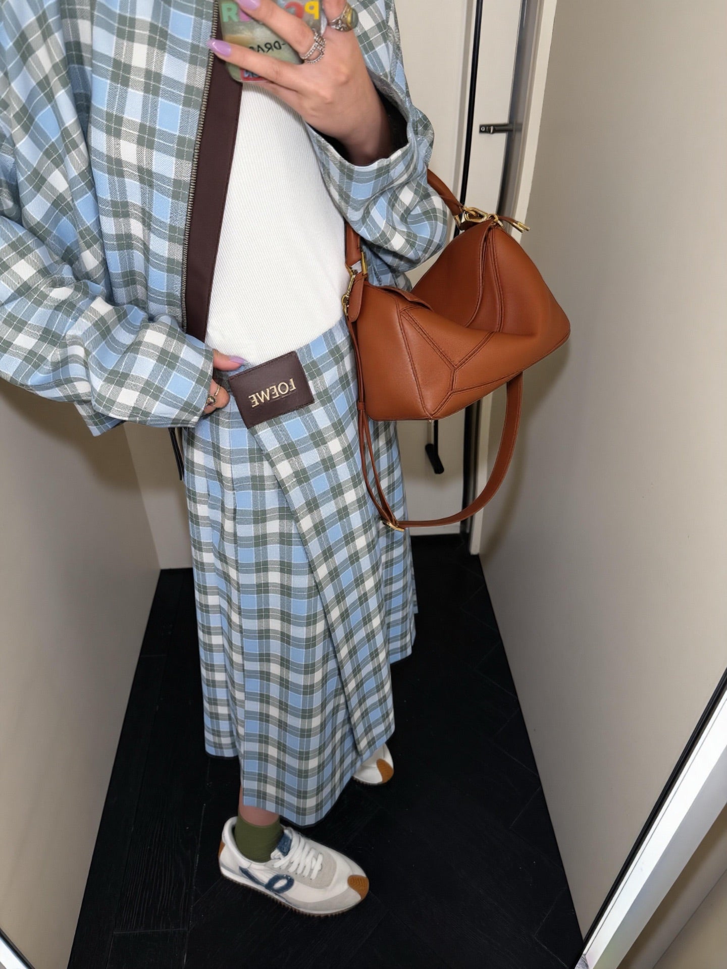 Loe 25fw plaid skirt