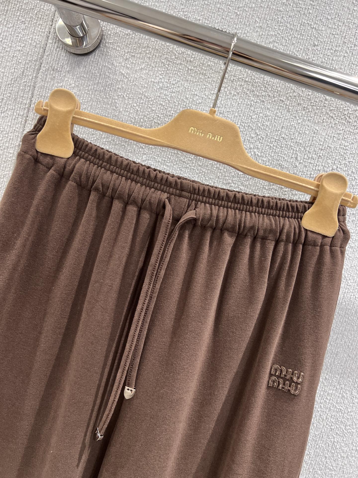 Miu 25fw drawstring casual pants