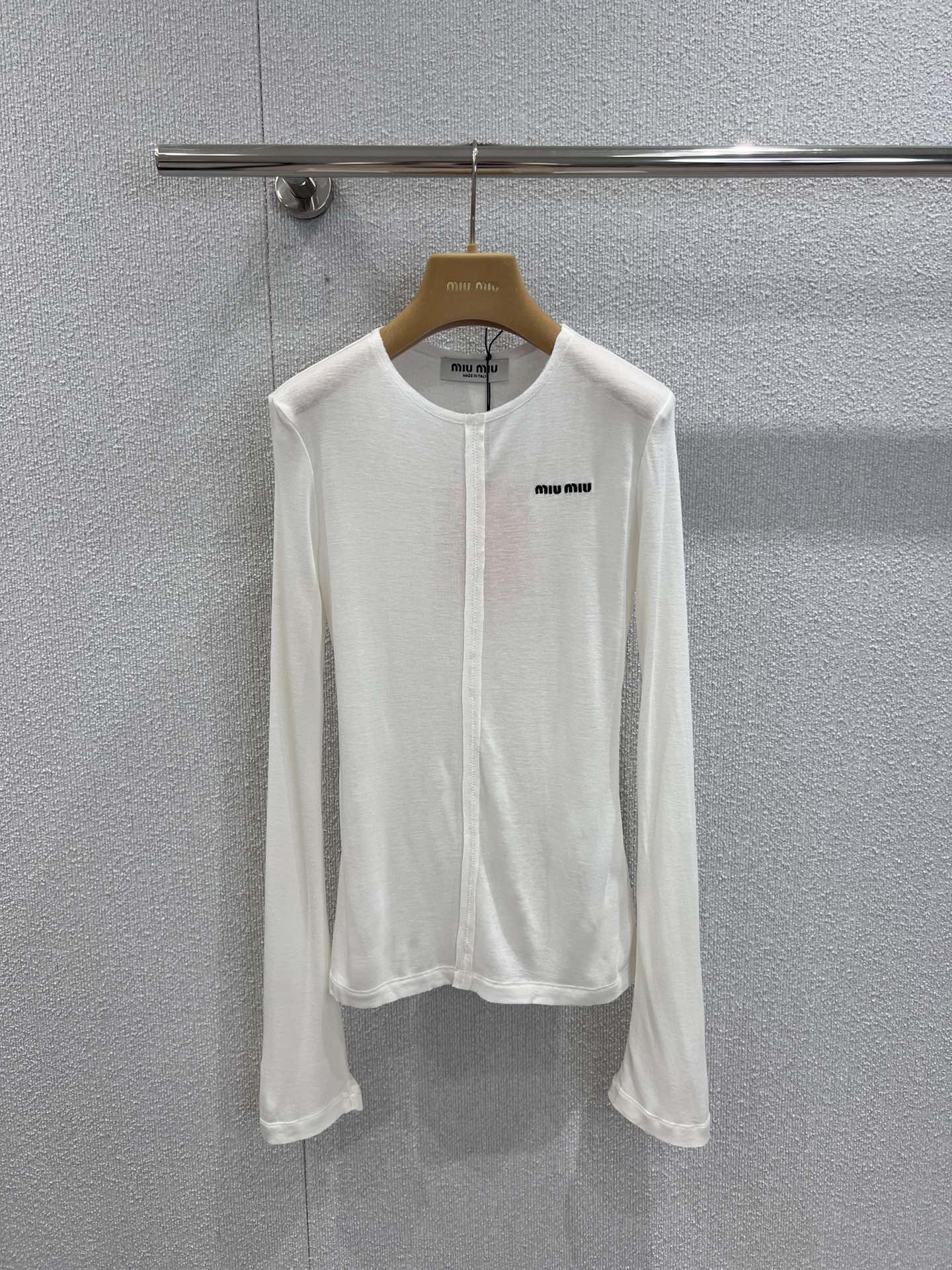 Miu 25fw base layer shirt