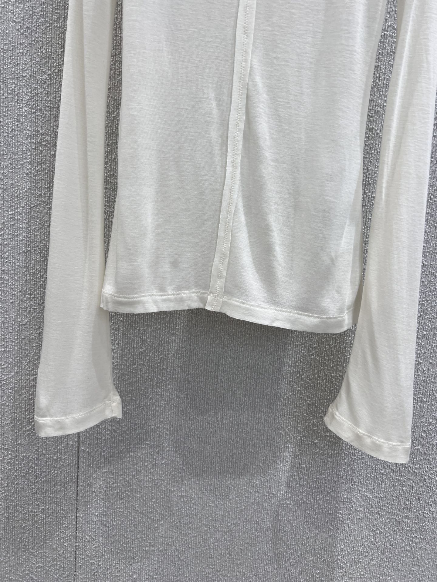 Miu 25fw base layer shirt
