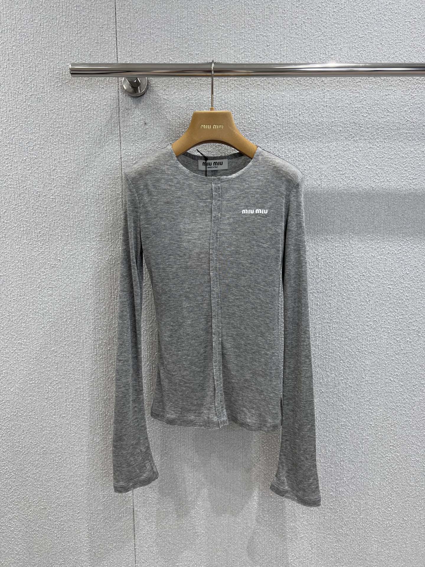 Miu 25fw base layer shirt