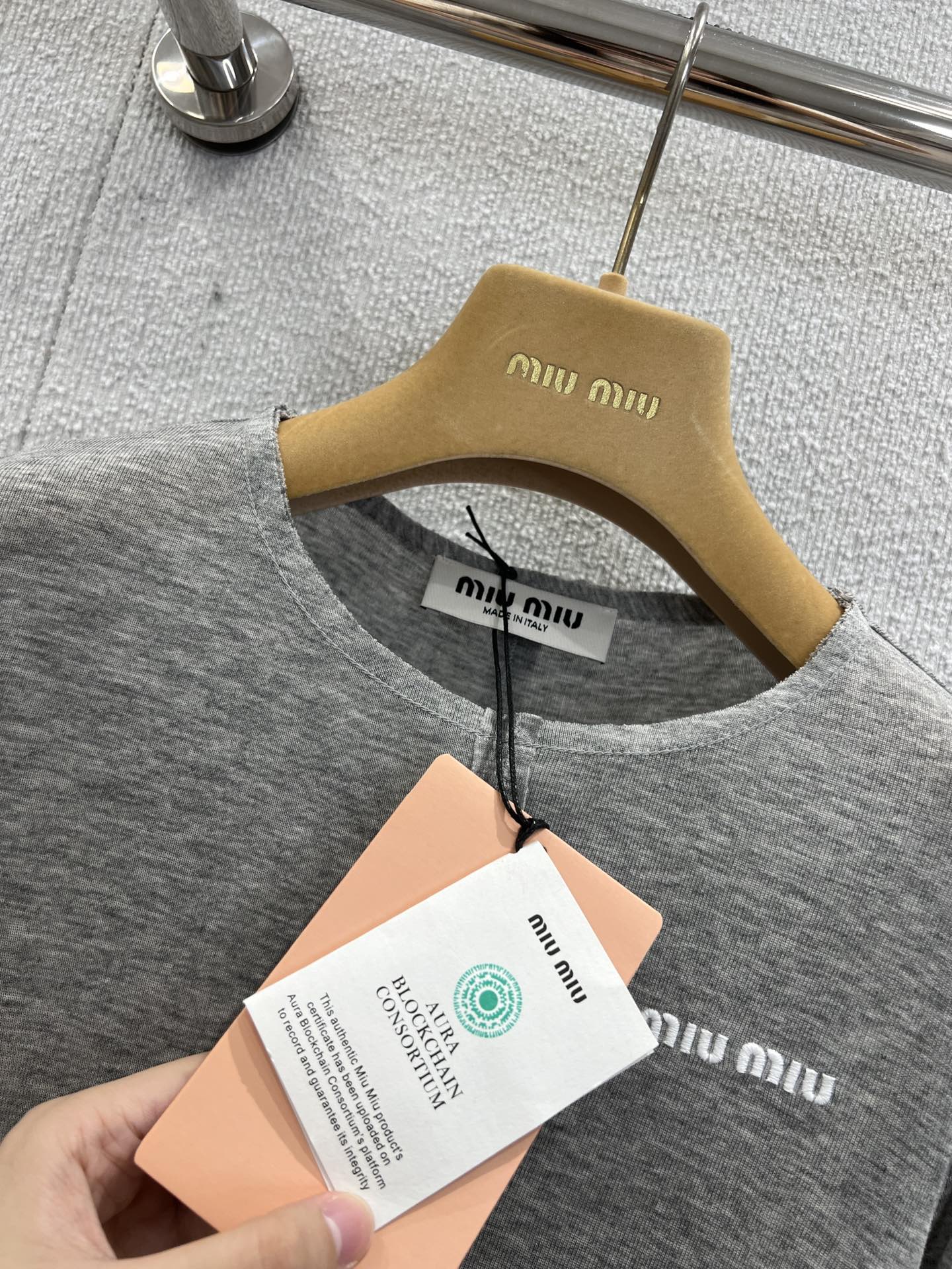 Miu 25fw base layer shirt