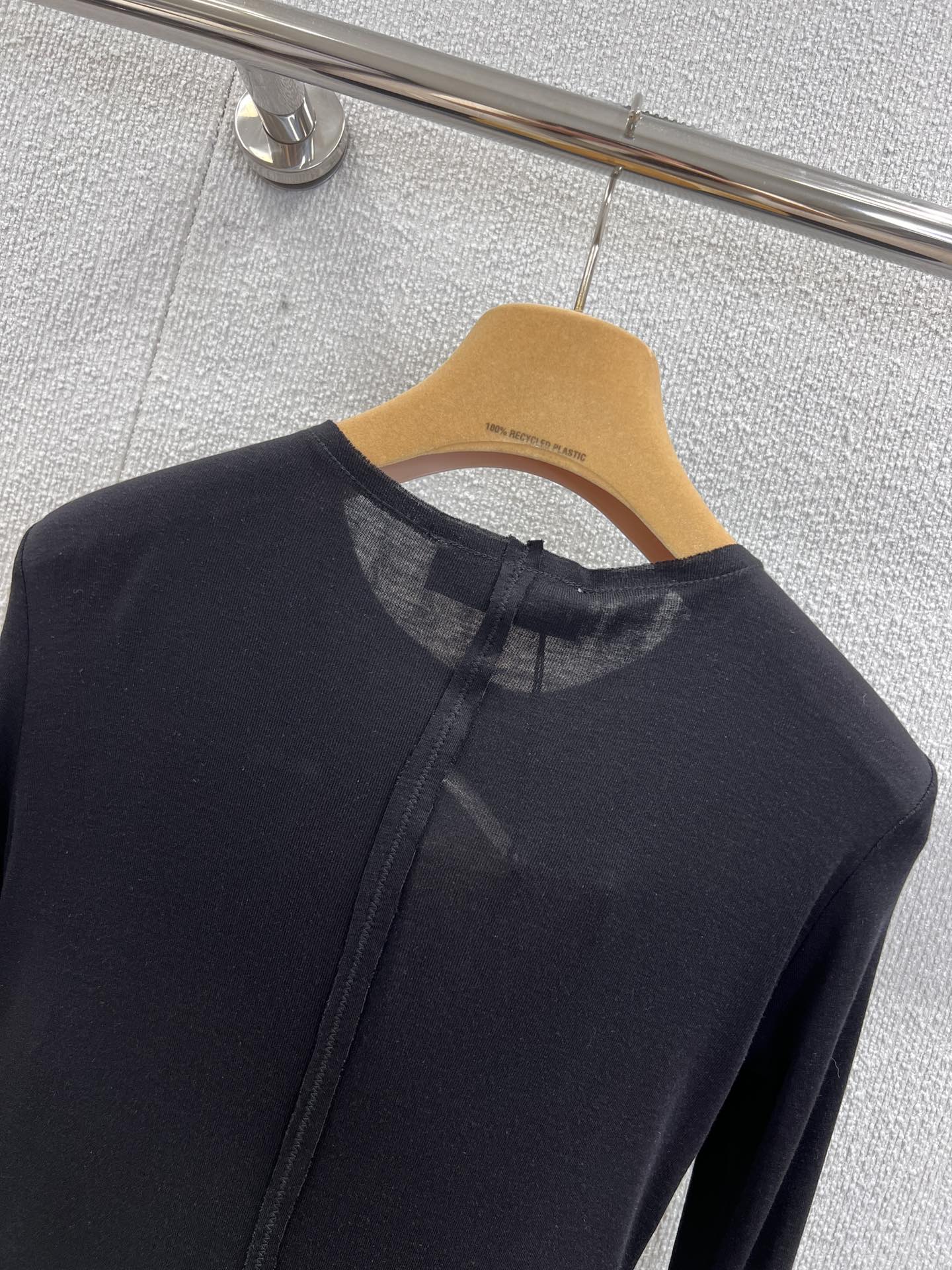 Miu 25fw base layer shirt