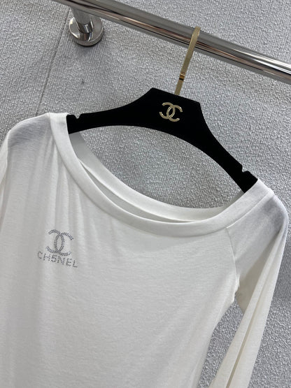 Chan 25fw off-shoulder top