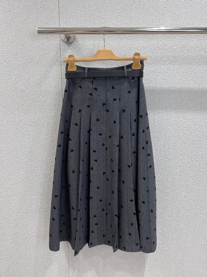 Miu 25ss pleated skirt