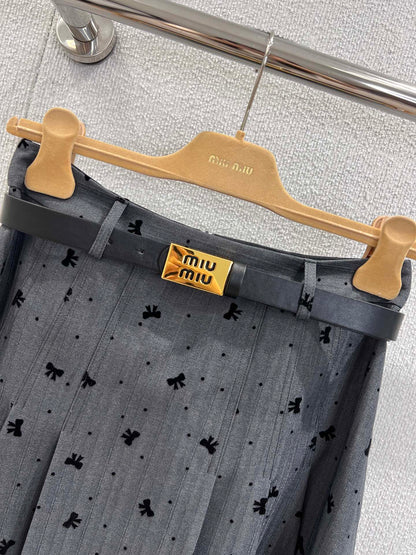 Miu 25ss pleated skirt