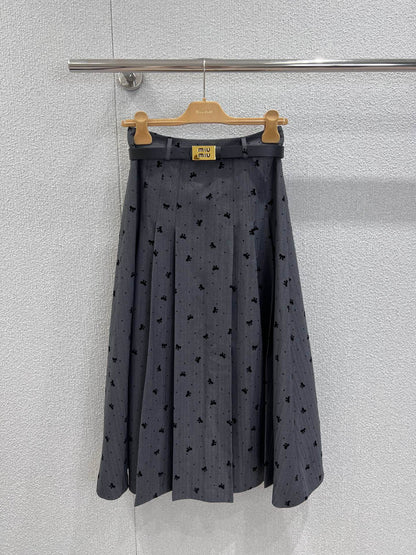 Miu 25ss pleated skirt