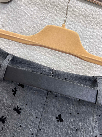 Miu 25ss pleated skirt
