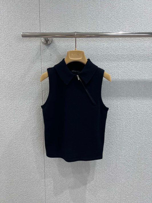 Miu 25fw knitted vest