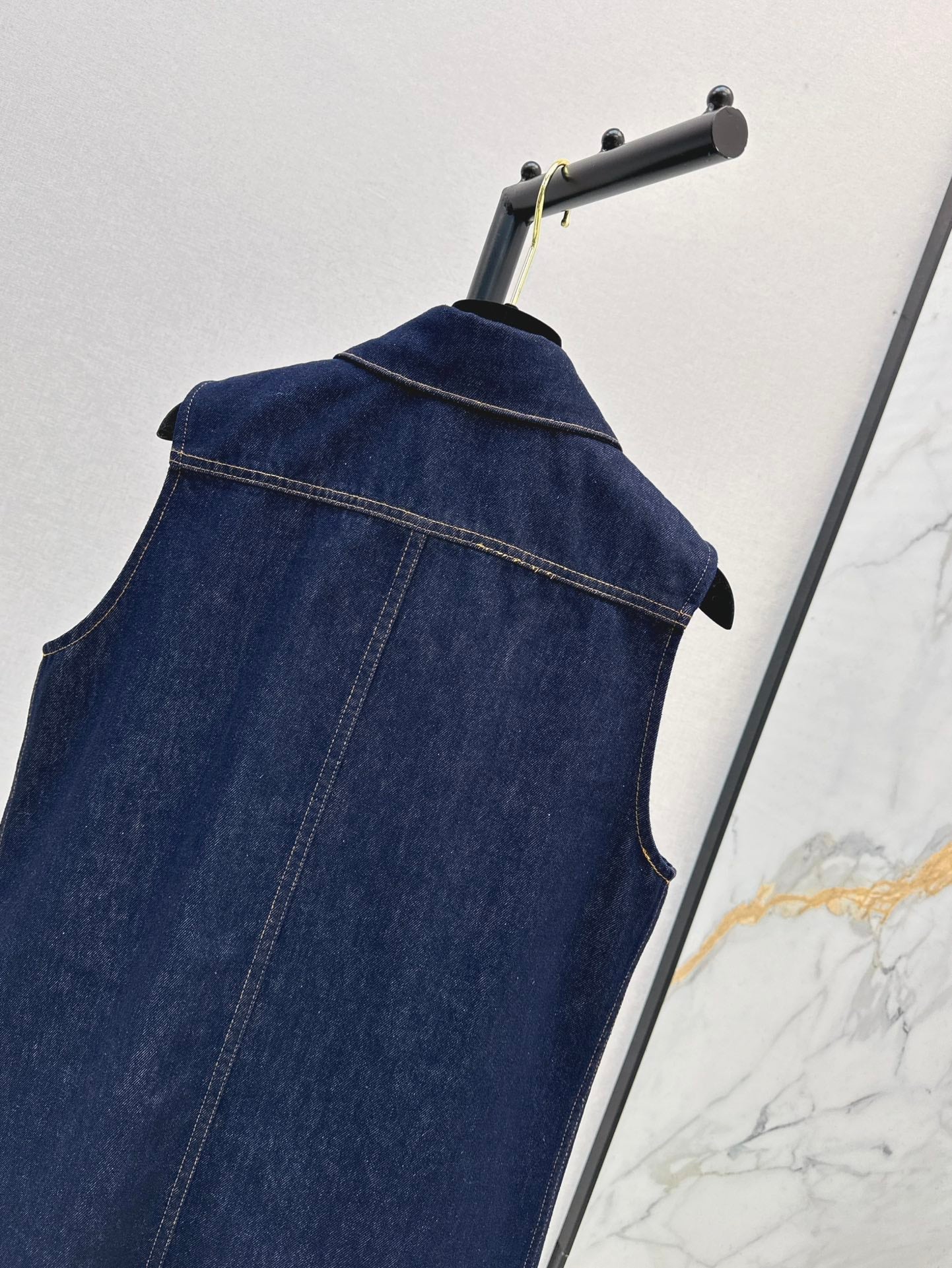 ch 25ss denim vest