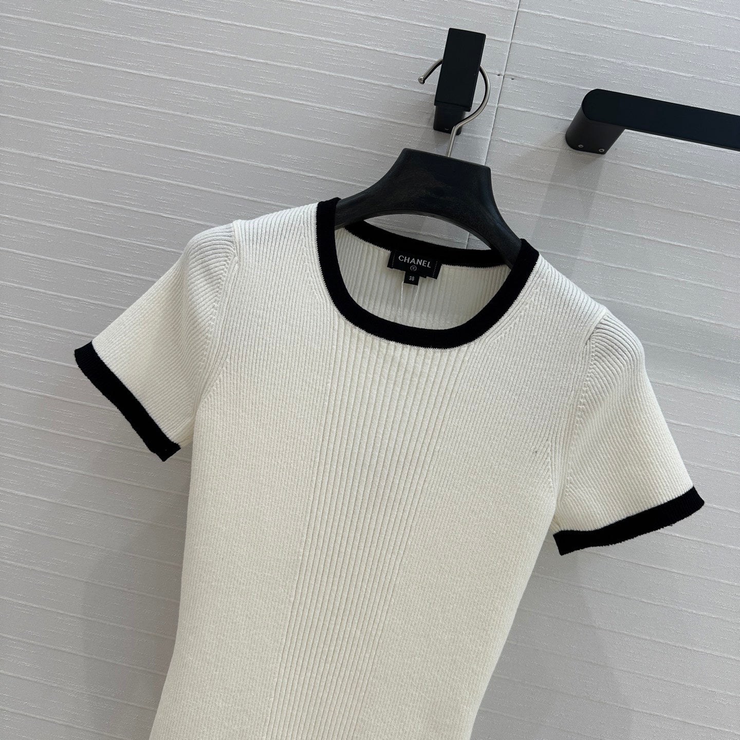 ch 25ss knitted t-shirt