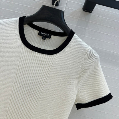 ch 25ss knitted t-shirt