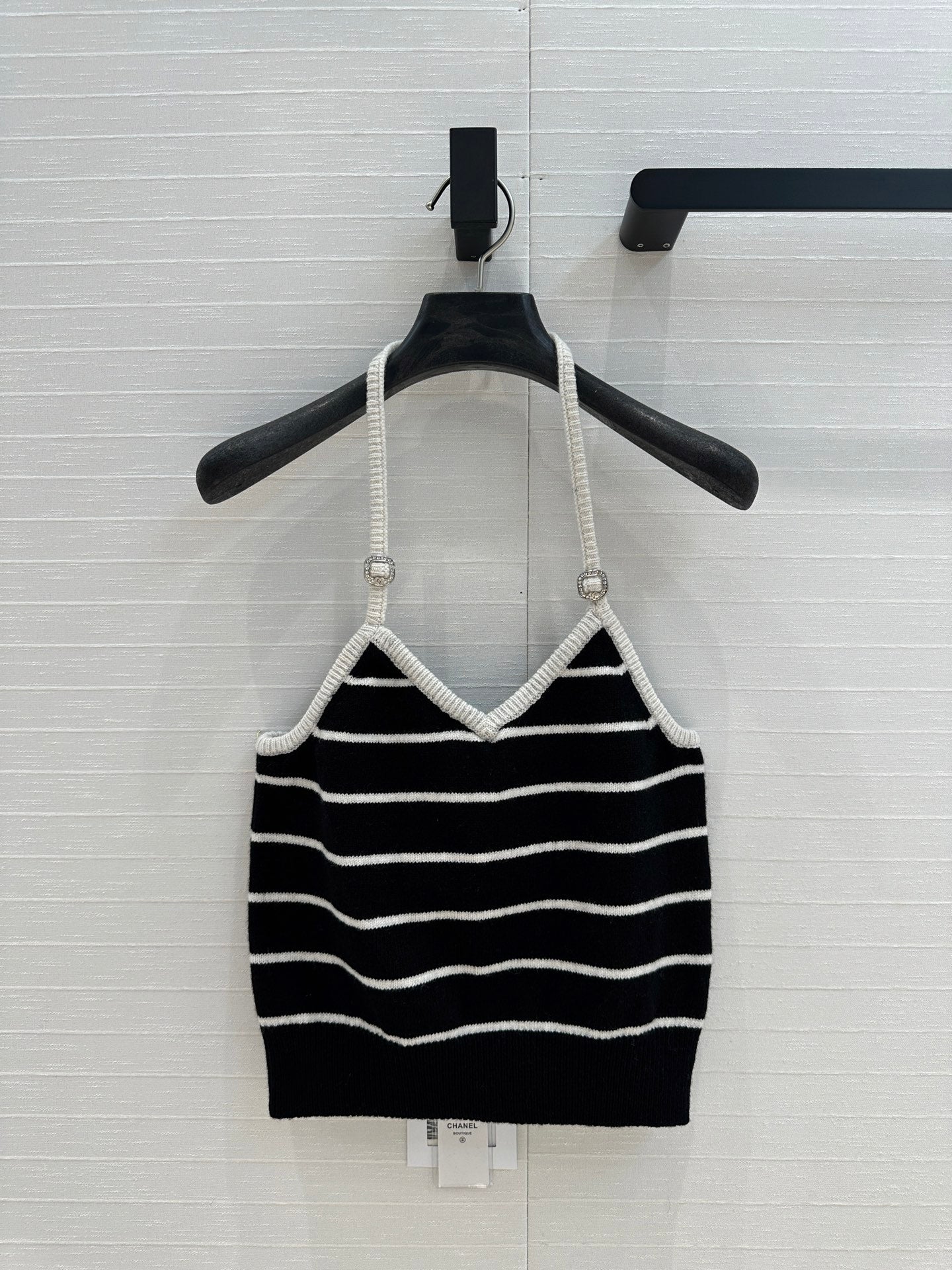 Ch 25ss knitted vest