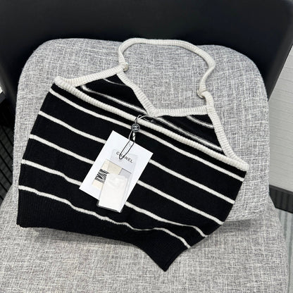 Ch 25ss knitted vest