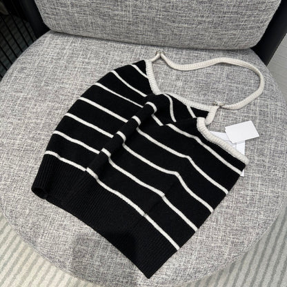Ch 25ss knitted vest