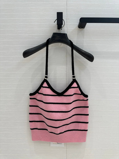 ch 25ss knitted vest