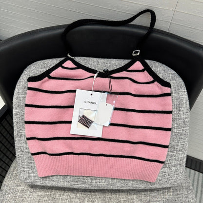 ch 25ss knitted vest
