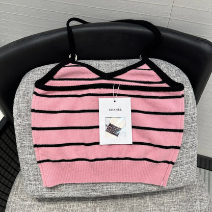 ch 25ss knitted vest