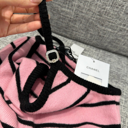 ch 25ss knitted vest