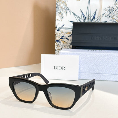 D S2I sunglasses