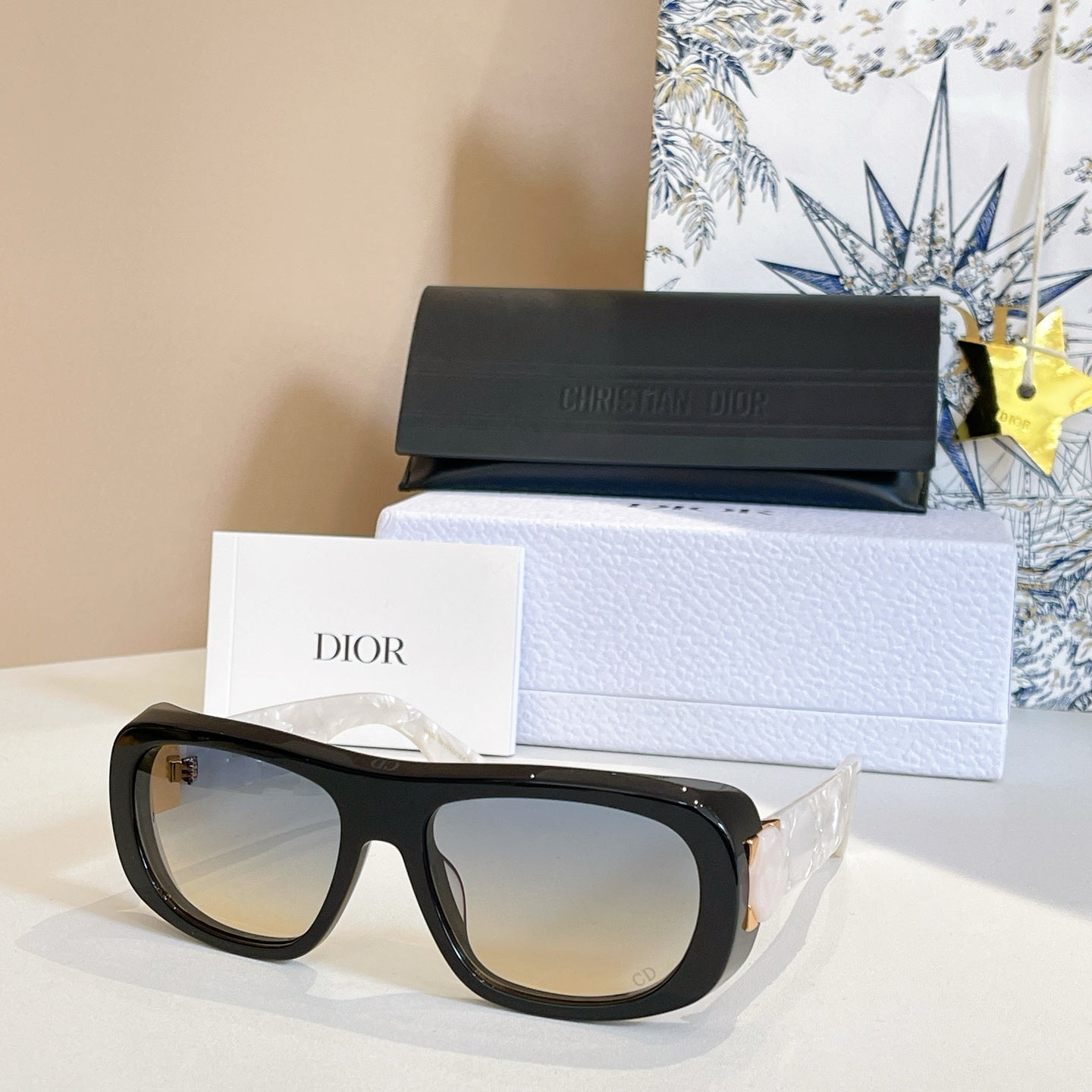 D lady 95.22 sunglasses
