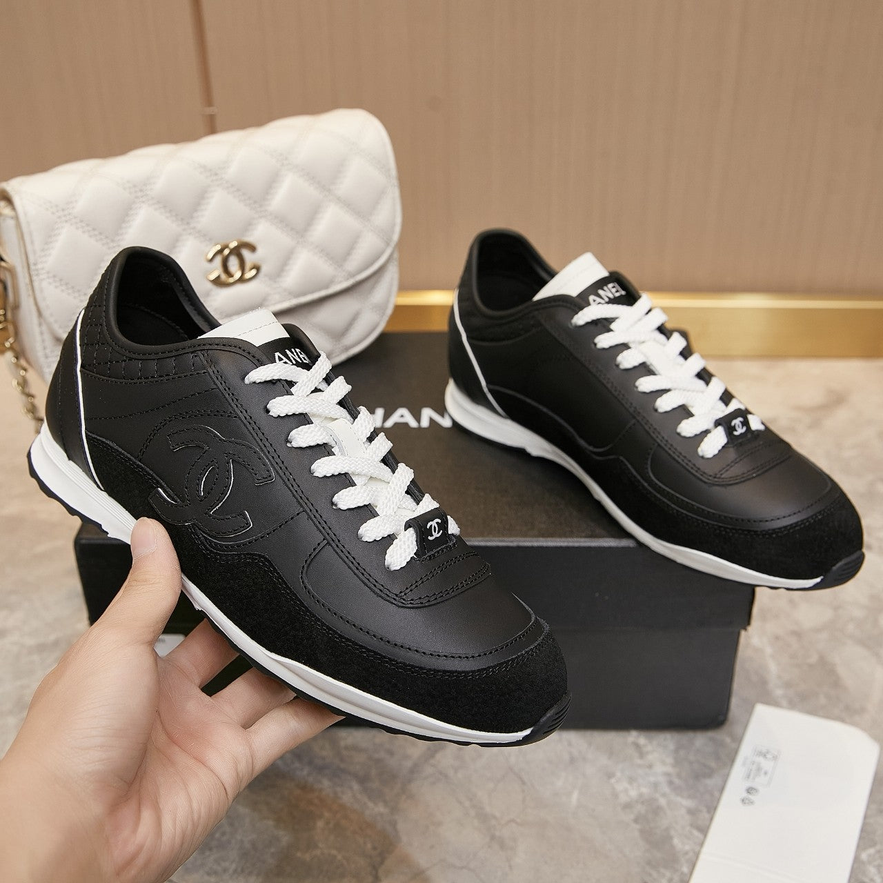 Ch sneakers