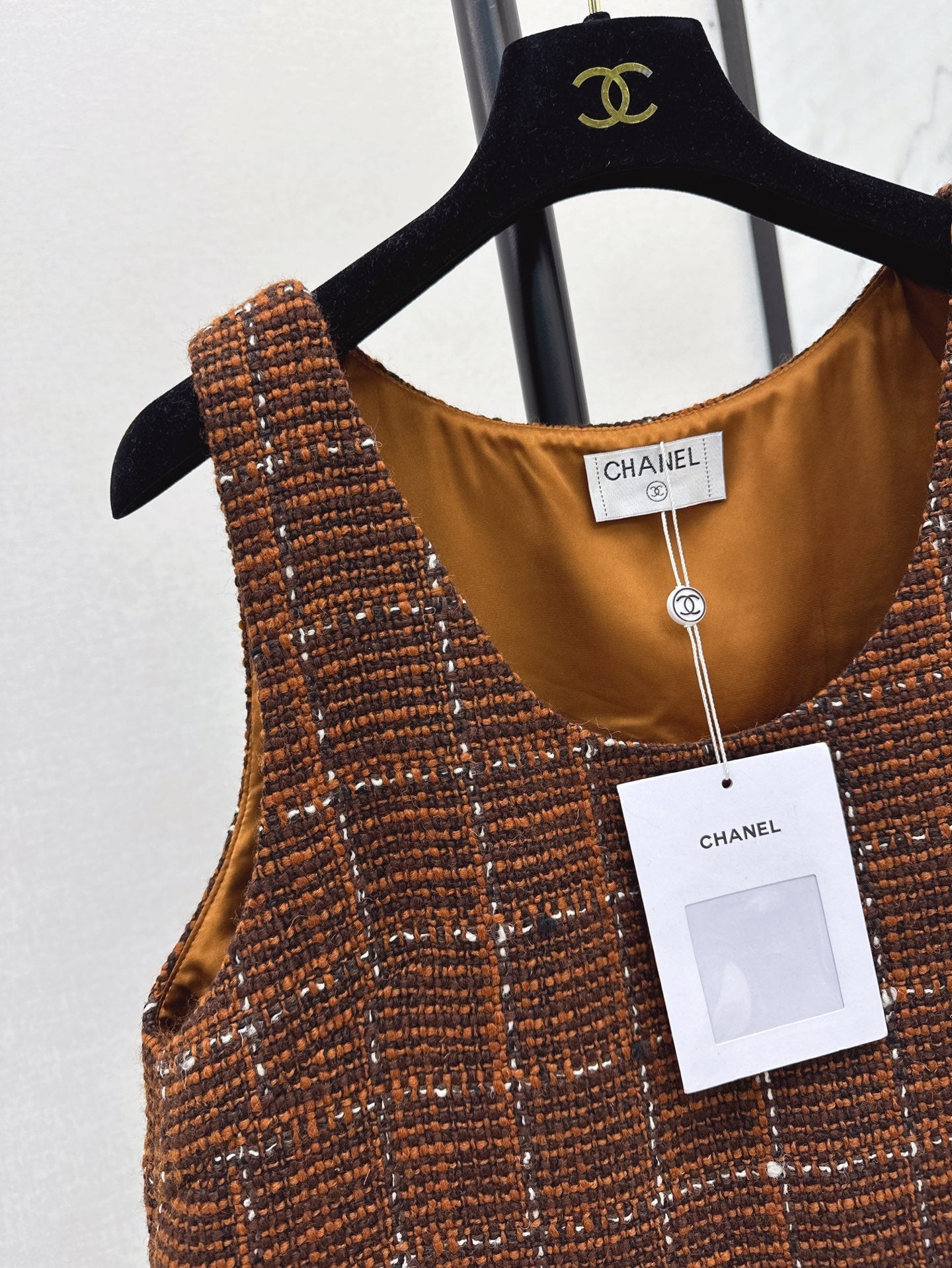 Ch 25ss wool vest