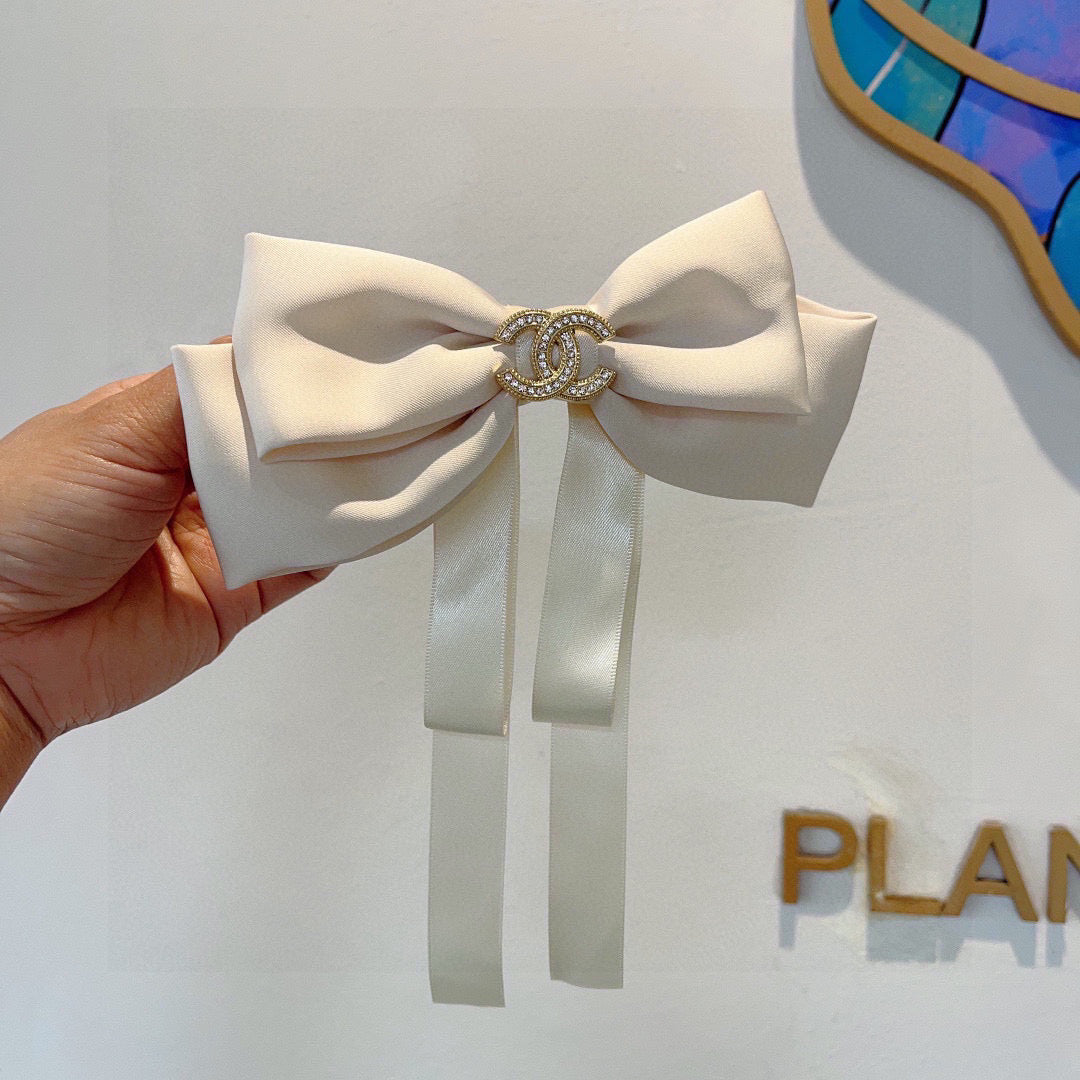 ch bow hair clips