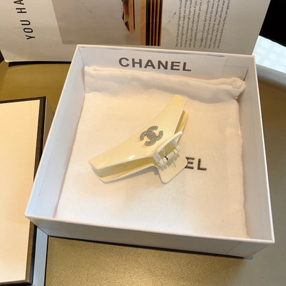 Ch hair clips