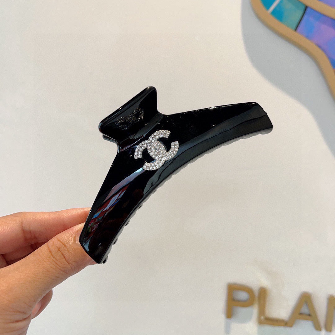 Ch hair clips