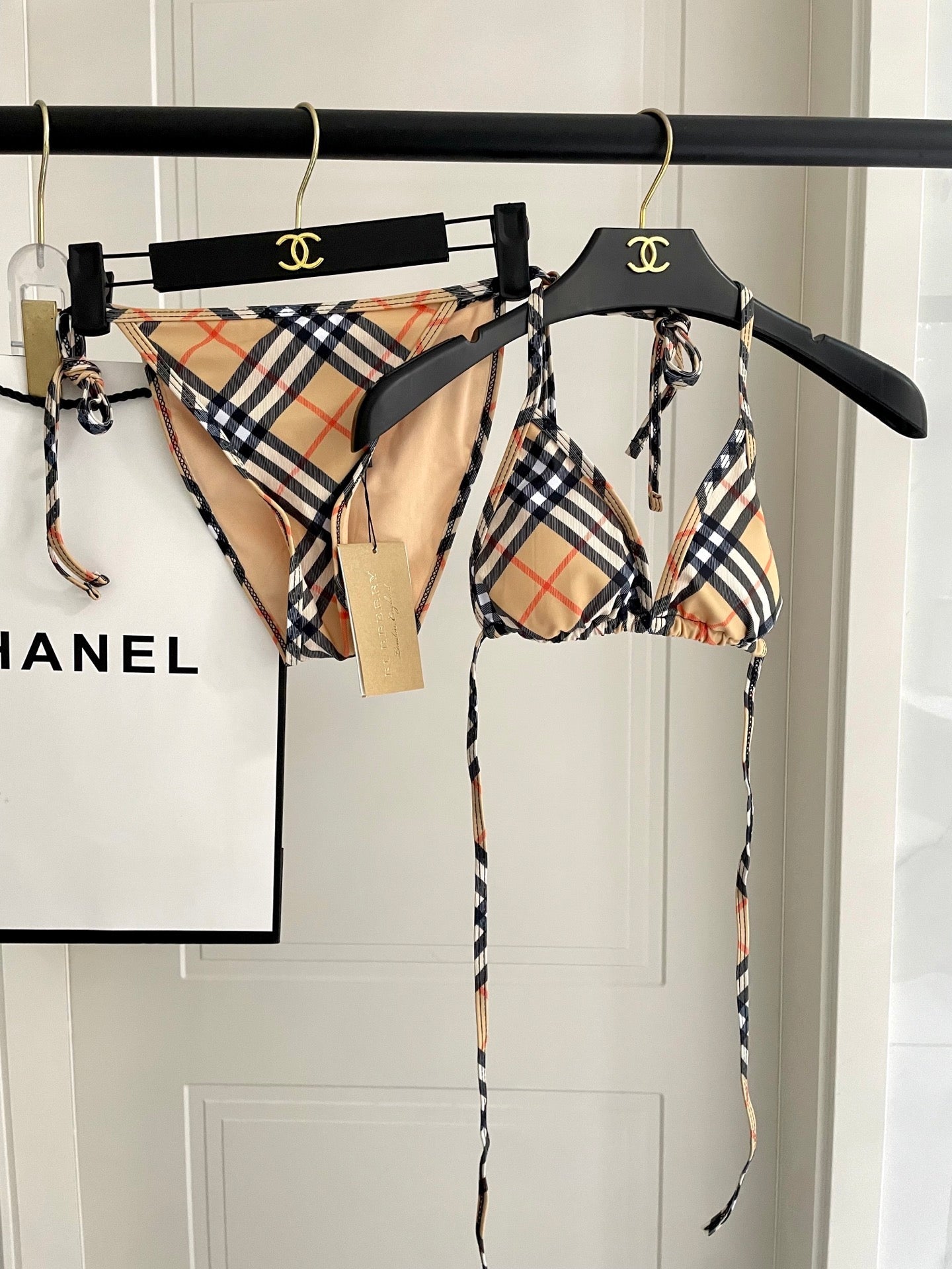 b swimsuit