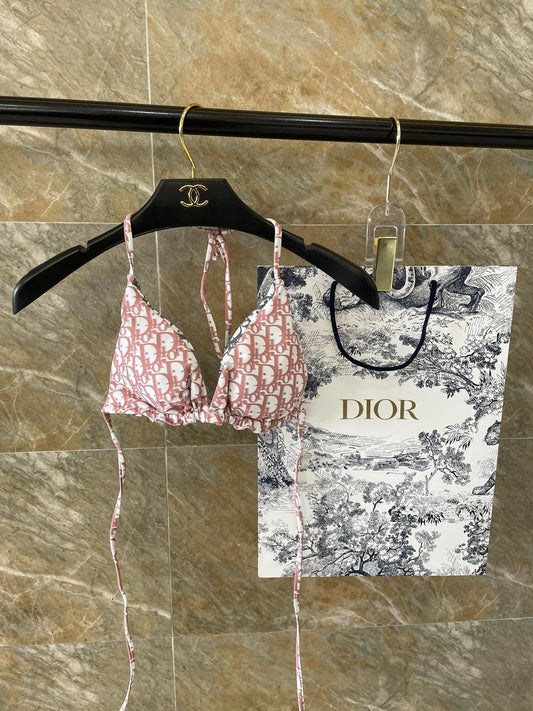 D reversible swimsuit