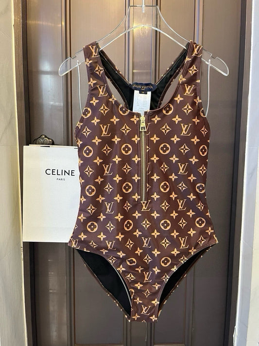 L swimsuit