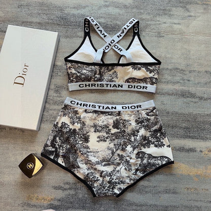 D swimsuit