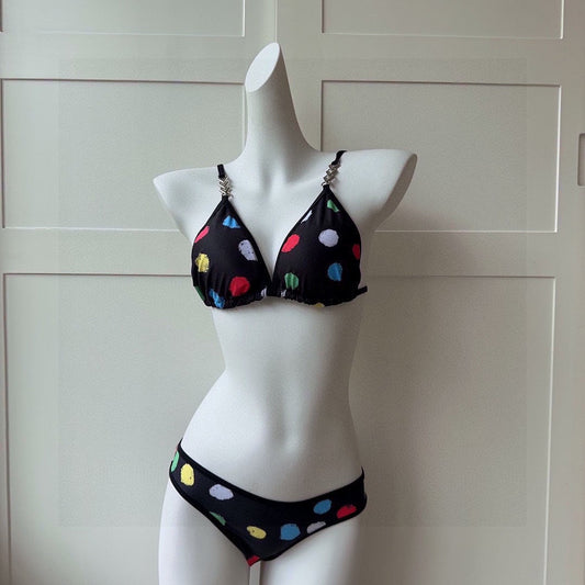 L swimsuit