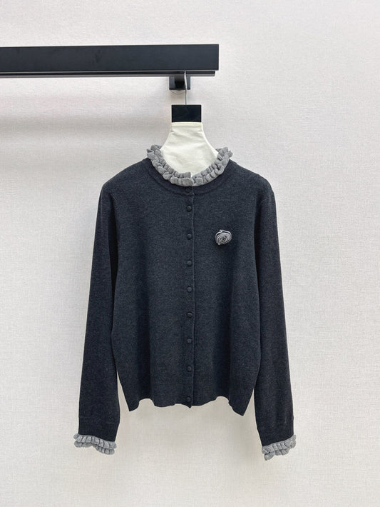Ch 25ss knitted cardigan