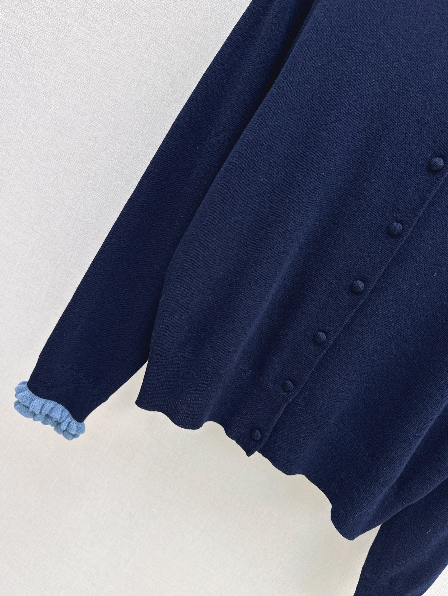 Ch 25ss knitted cardigan