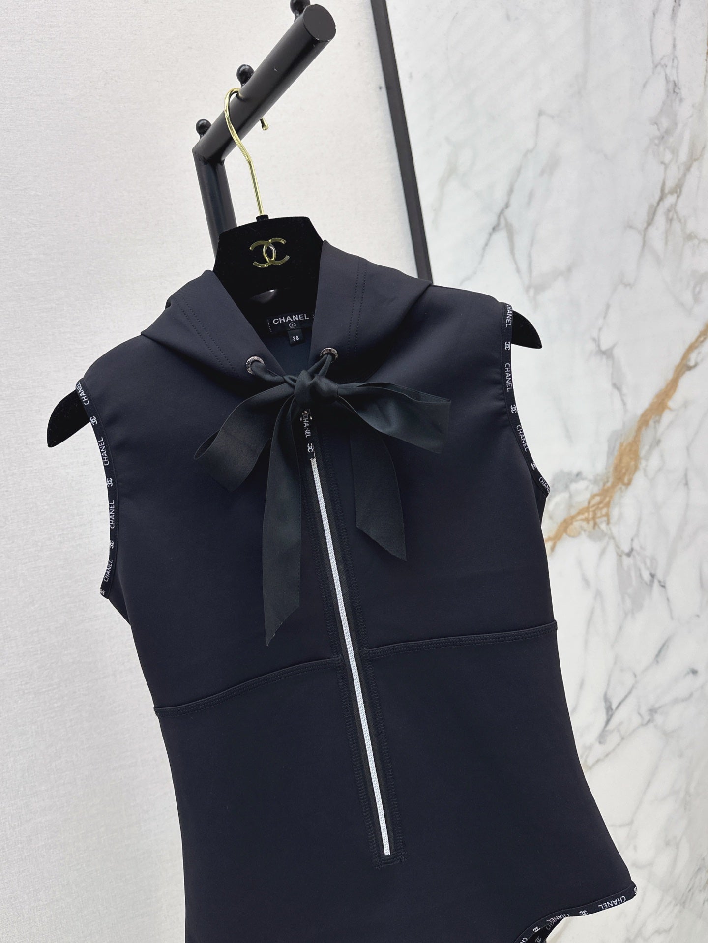 Ch 25ss hooded onesie