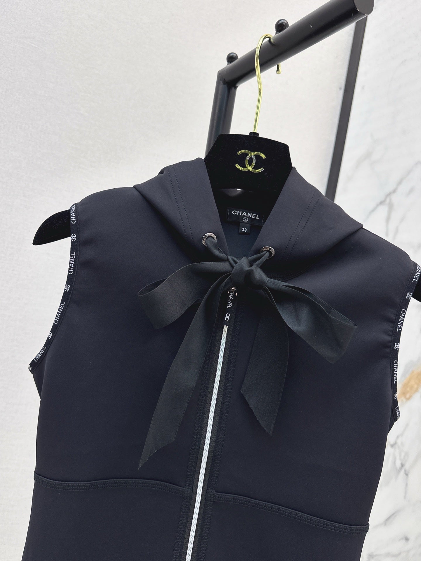 Ch 25ss hooded onesie